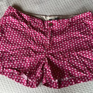 Old Navy Pink Shell Pattern Women’s size 12 Shorts